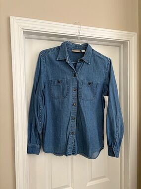 Vintage Liz Claiborne Denim Button Down Shirt Women’s Medium Vintage Denim